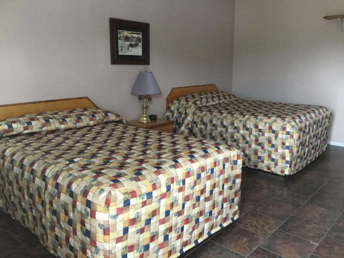 Perth-Andover Fort Road Motel מראה חיצוני תמונה