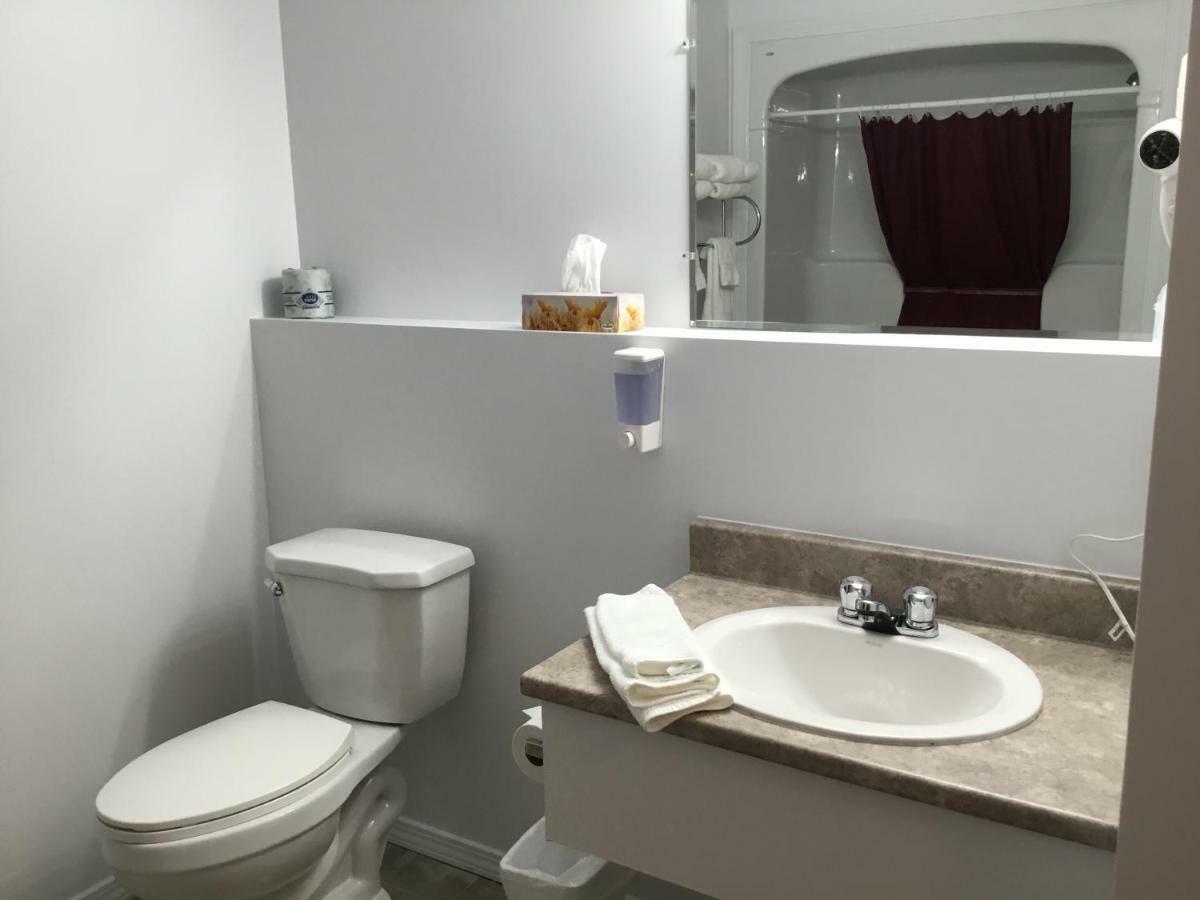 Perth-Andover Fort Road Motel מראה חיצוני תמונה