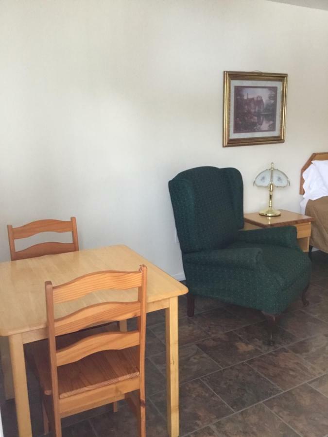 Perth-Andover Fort Road Motel מראה חיצוני תמונה