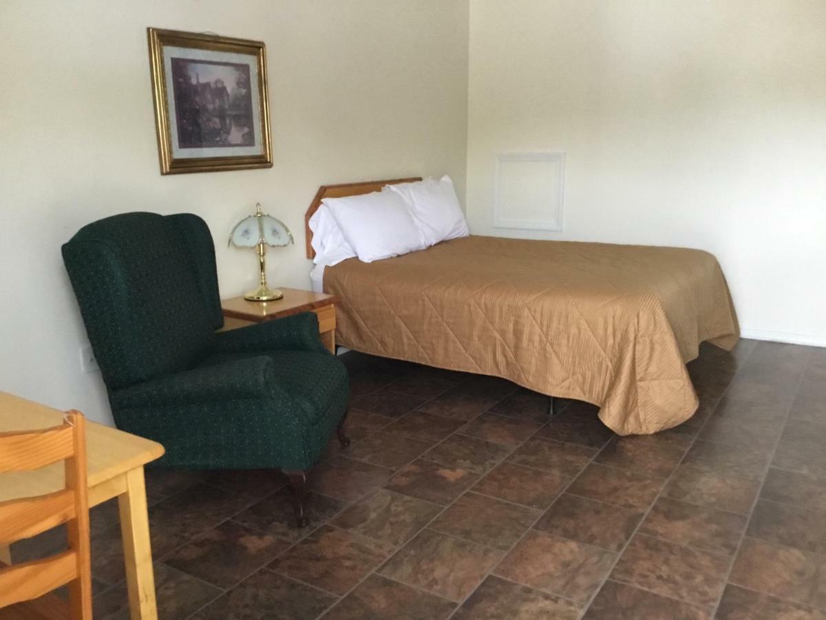 Perth-Andover Fort Road Motel מראה חיצוני תמונה