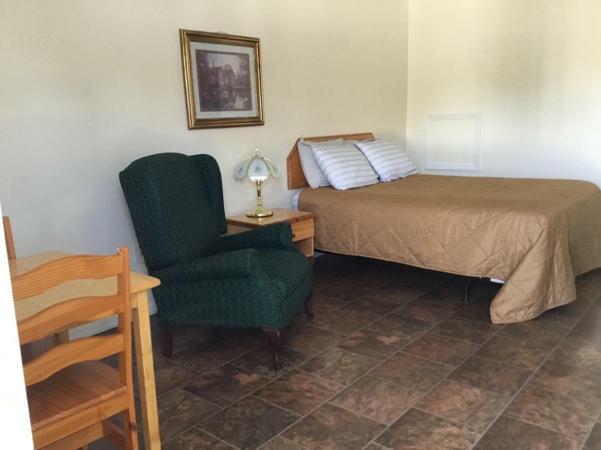 Perth-Andover Fort Road Motel מראה חיצוני תמונה