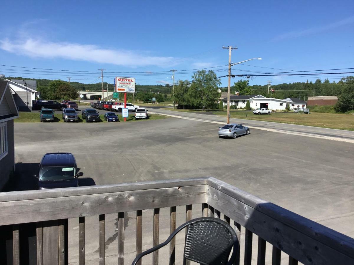 Perth-Andover Fort Road Motel מראה חיצוני תמונה
