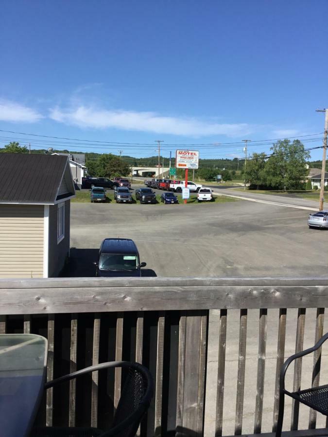 Perth-Andover Fort Road Motel מראה חיצוני תמונה